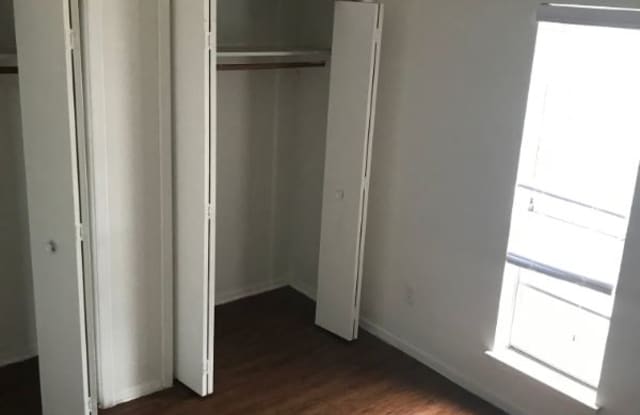 706 Denson Dr 207, 104 Gallery 2