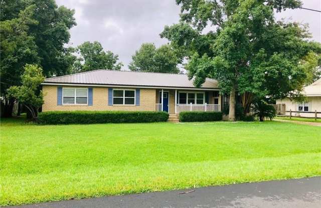 107 South Lake Drive - 107 South Lake Drive, Glynn County, GA 31525