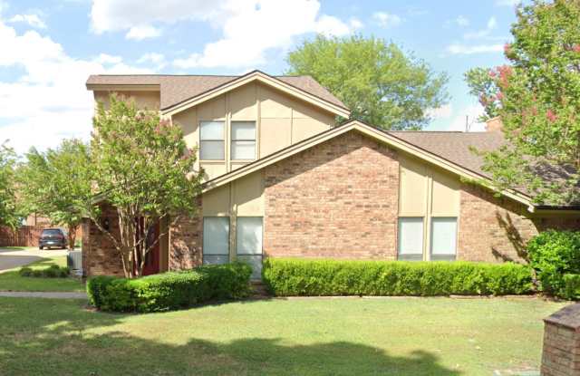 6426 Lago Vista Drive - 6426 Lago Vista Drive, Benbrook, TX 76132