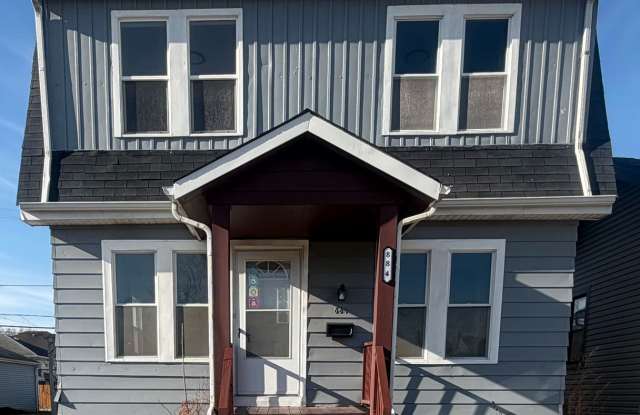 Nice and spacious 3 Bedroom 1 Bath House in Calumet City, IL MUST SEE photos photos