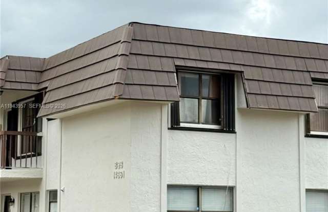 14861 SW 104th St photos photos