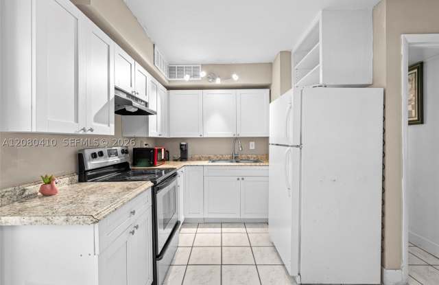 3609 Townhouse Ct Gallery 3