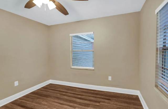 705 Crossing Boulevard - 705 Crossing Boulevard, McDonough, GA 30253
