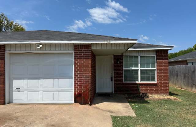 1431-1433 N Dawn Drive Gallery 1