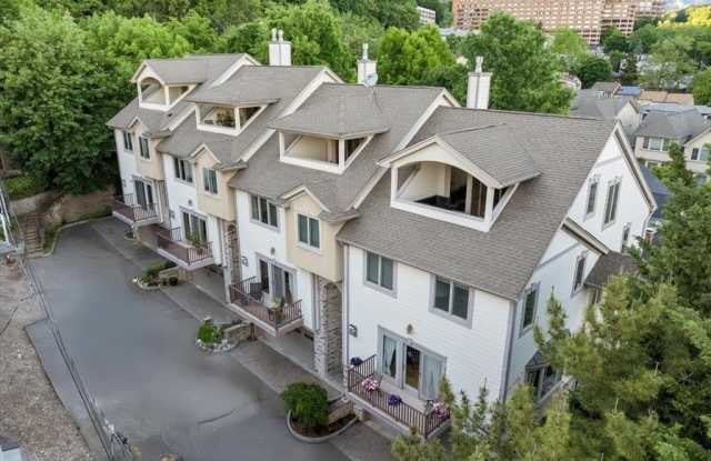 1464 River Road 1 photos photos