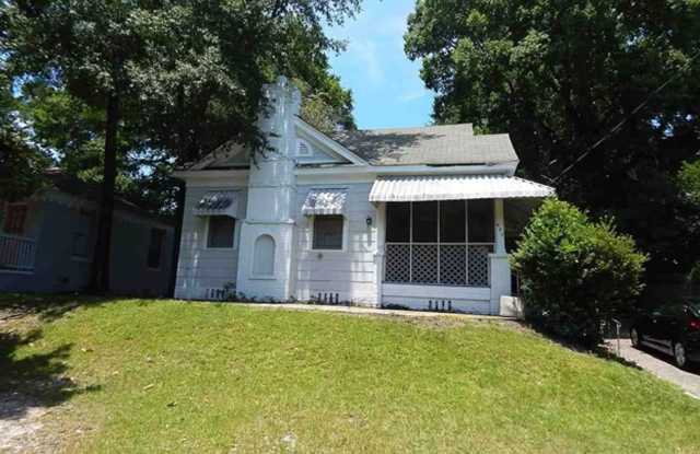 407 Timrod Park 3 Bedroom 1 bath - 407 Timrod Park Drive, Florence, SC 29501