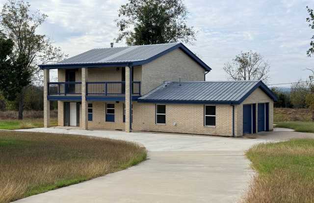 NEW IN MANAGEMENT - AVAILABLE NOW! - 1717 Creek Place Drive, Bell County, TX 76549