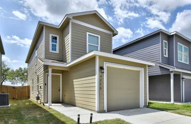 4250 Thalweg Way photos photos