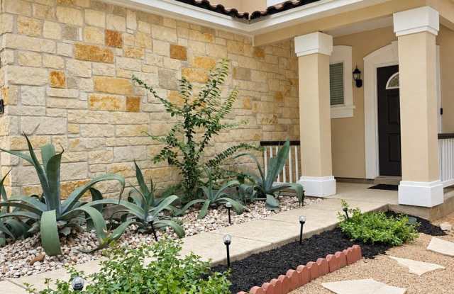 1355 Pinnacle Falls Gallery 2