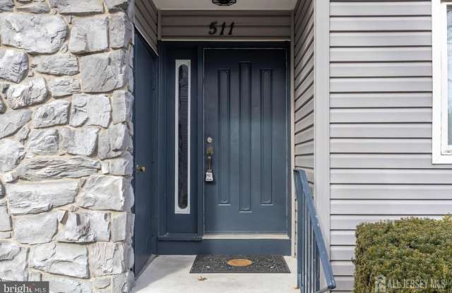 511 Chanticleer Road photos photos
