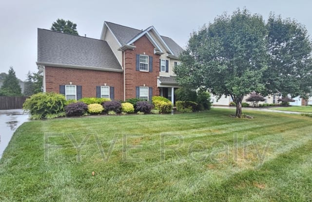 1320 Amber Glades Ln - 1320 Amber Glades Lane, Knox County, TN 37922