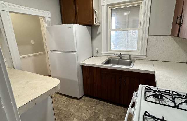 131 Peabody St Gallery 3