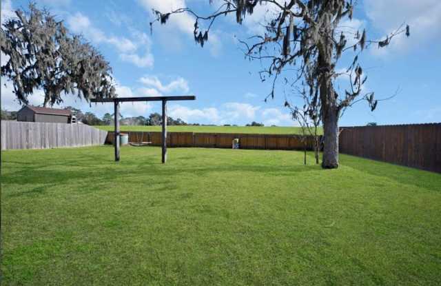 351 Twin Lakes Blvd W Gallery 3