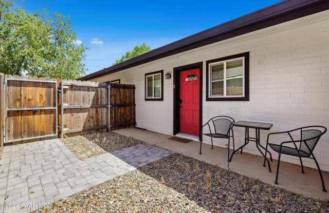 8339 Florentine Road unit: 2 photos photos