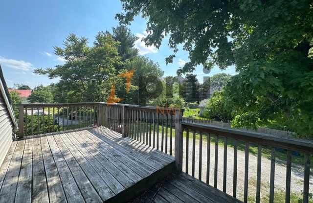 224 South Main Street (Upper Rear Unit) Gallery 3