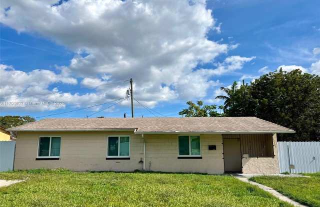 13735 NW 23rd Ave - 13735 Northwest 23rd Avenue, Opa-locka, FL 33054