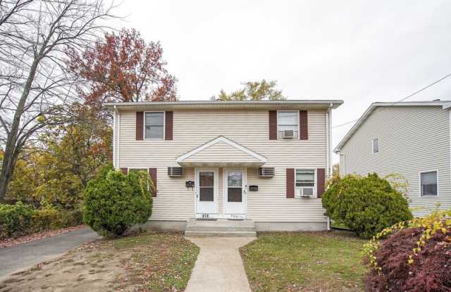 878 St James Ave - 878 Saint James Avenue, Springfield, MA 01104
