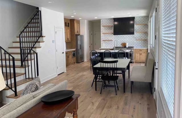 620 South Willow Avenue photos photos