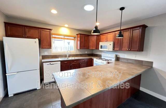 3931 Genine Dr photos photos