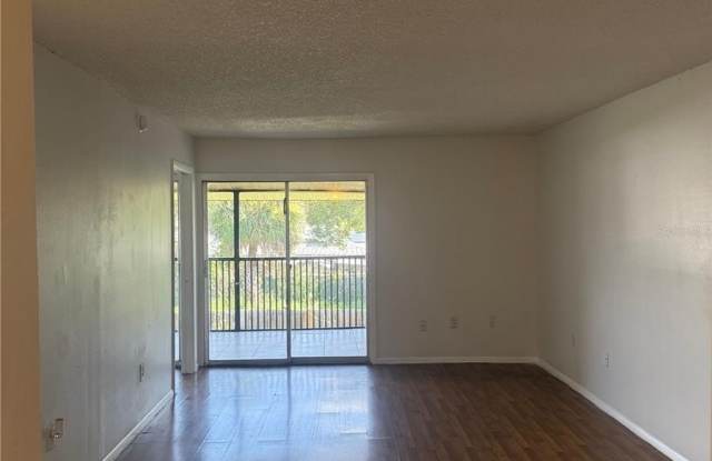 861 SKY LAKE Circle Gallery 4