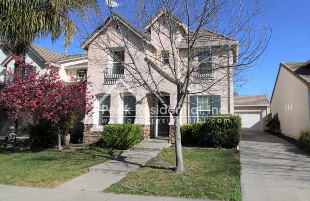 Spacious North Natomas 3bd/2.5ba Home with 2 Car Garage photos photos