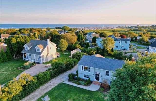142 Blackberry Hill Drive Gallery 2