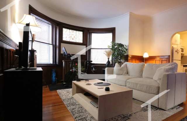 Great value one bedroom in Brookline - 1748 Beacon Street, Brookline, MA 02445