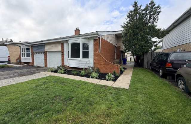 1132 Brighton Place Gallery 1