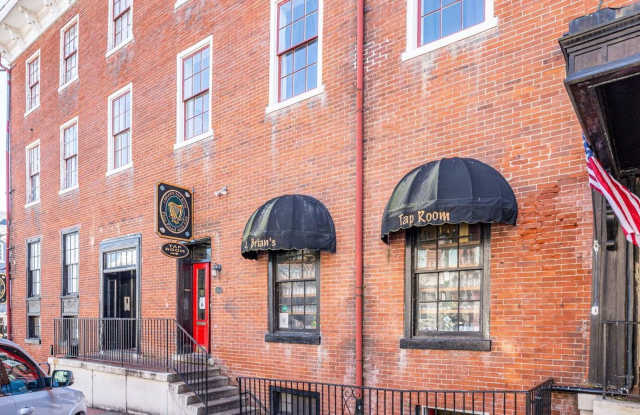 Charming  Spacious 2BR Right in the Heart of Downtown photos photos