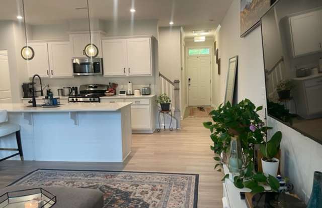 123 Orvis Drive - Bev Roberts Rentals and Property Management Gallery 4