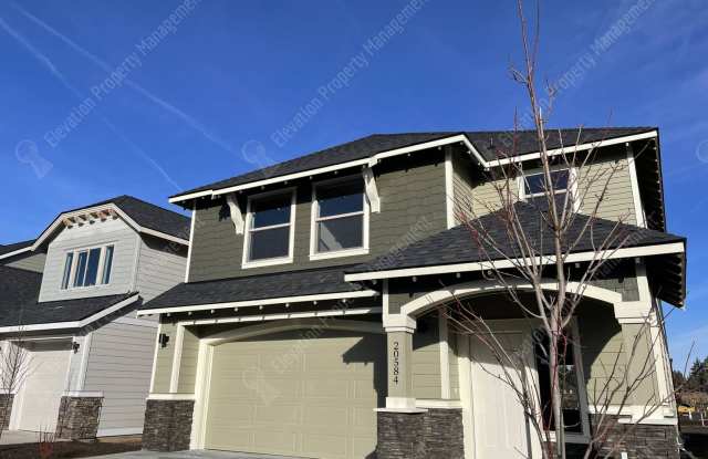 4BR SE Bend home in great neighborhood with park and pool! photos photos