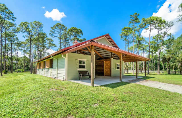 1835 Stallion Drive photos photos