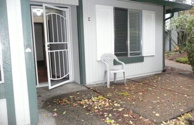 533 S 323 Pl    Suite 9E - 533 S 323rd Pl, Federal Way, WA 98003