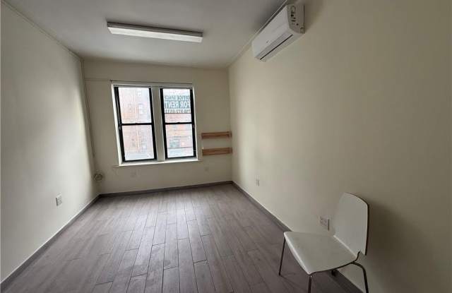 2370 Coney Island Avenue Gallery 3