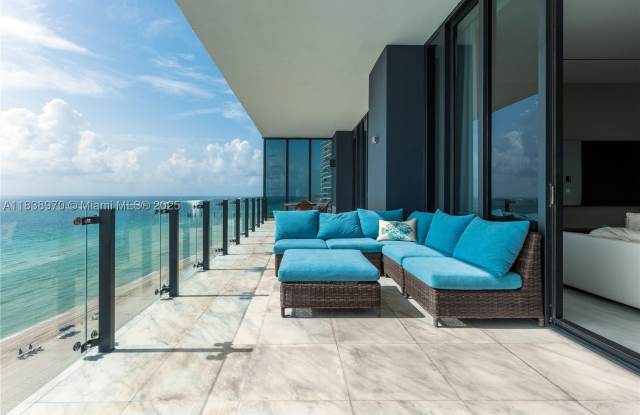 17141 Collins Ave Gallery 1
