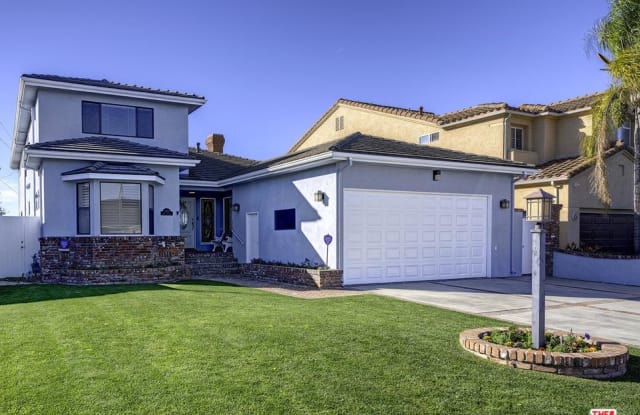 7301 KENTWOOD Avenue - 7301 Kentwood Avenue, Los Angeles, CA 90045