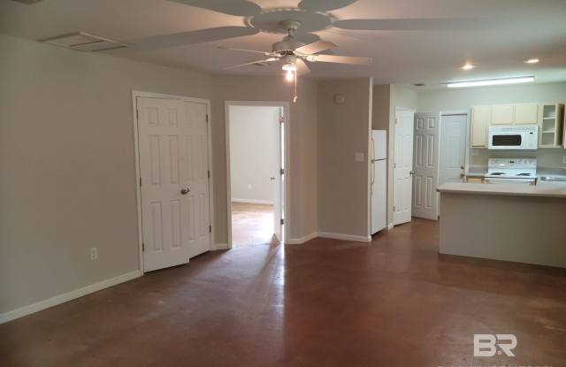 18390 W Hammond Street Gallery 3