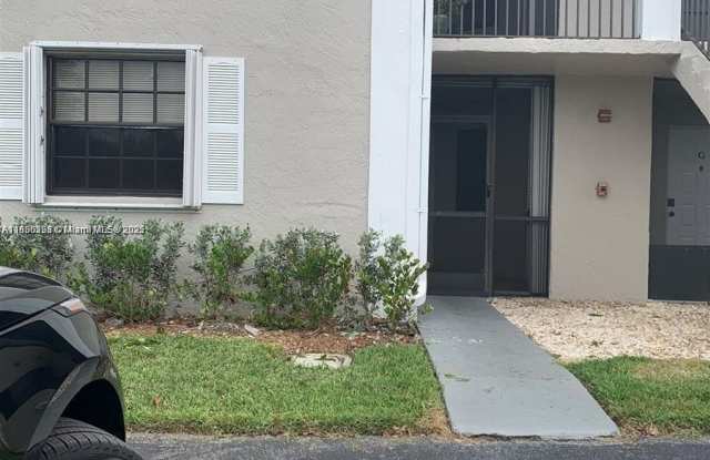 1460 Jefferson Dr - 1460 Jefferson Drive, Homestead, FL 33034