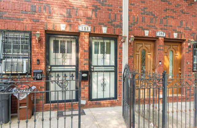 198 Stuyvesant Ave Gallery 2