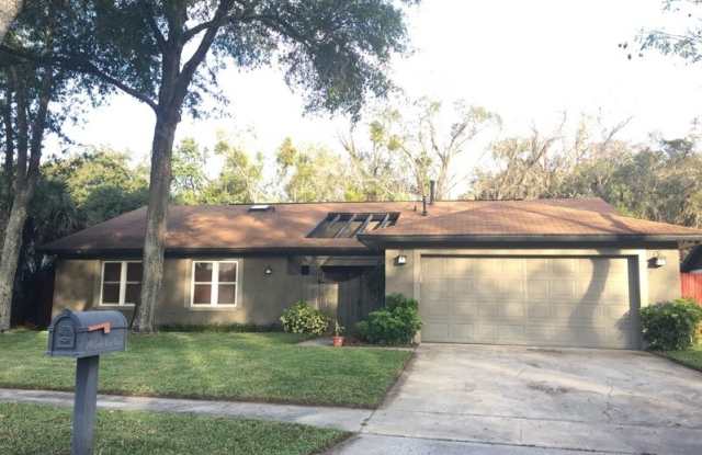 899 Great Bend Rd - 899 Great Bend Road, Altamonte Springs, FL 32714