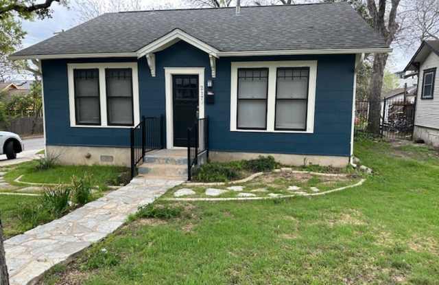217 Leland St - 217 Leland Street, Austin, TX 78704