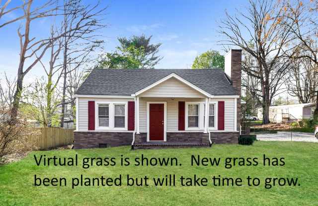 2/1 House - Just Renovated Kitchen & Bath photos photos