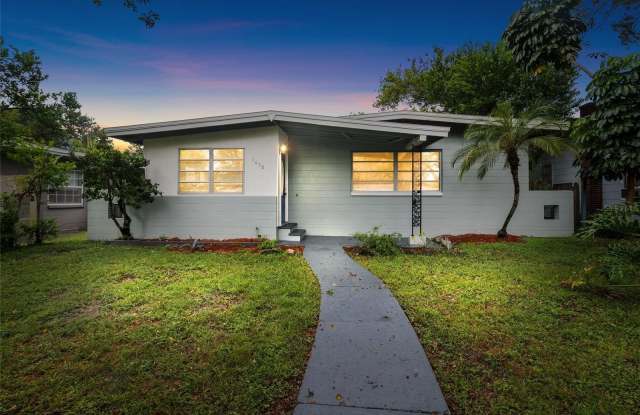 1650 49TH Avenue N Gallery 1