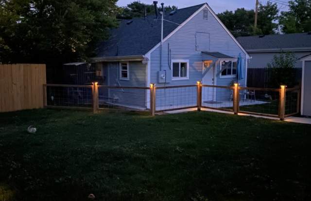 2816 Benton St photos photos