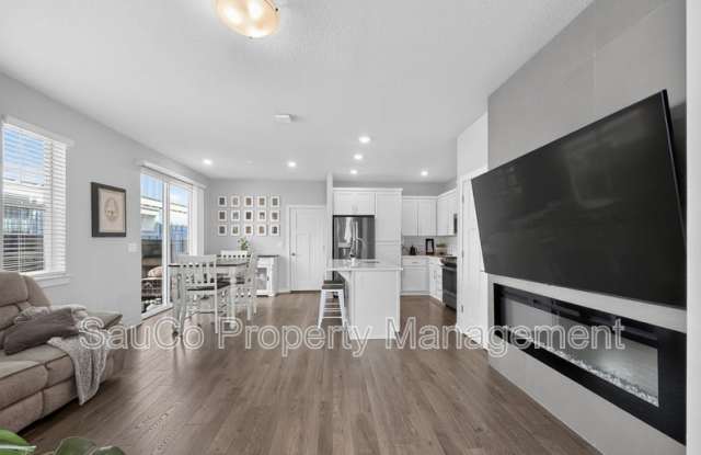 6433 Southeast Genrosa Street - 1 Gallery 4