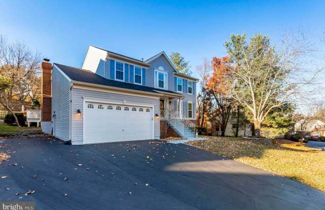 6116 BAYLISS PLACE Gallery 3