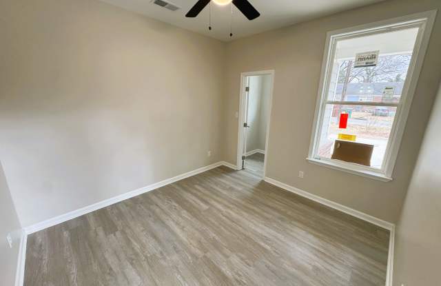 547 Berclair Road - 101 Gallery 4