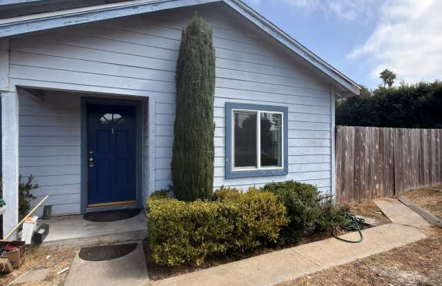 4636 Lotus st Gallery 1