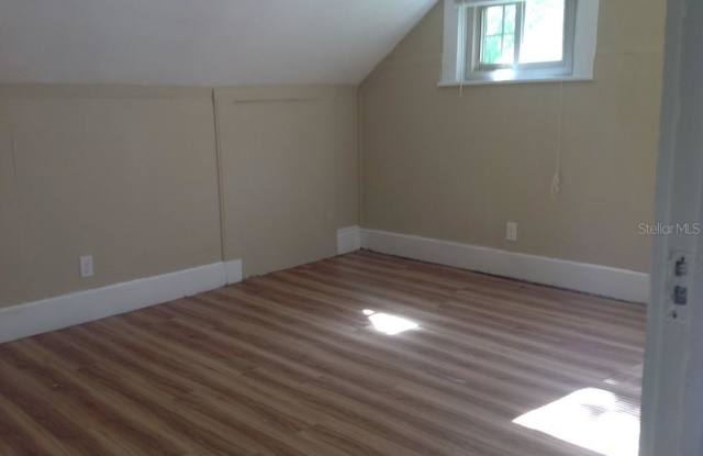 860 S 20TH AVENUE S Gallery 2