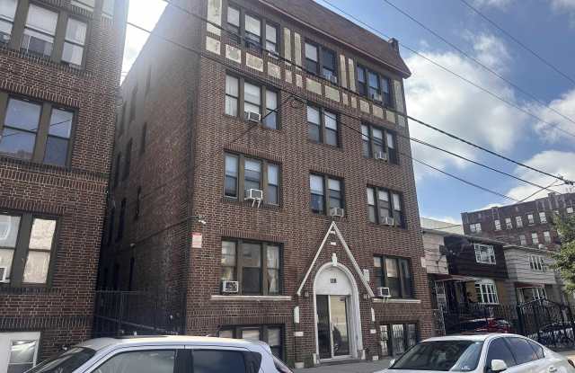 118 CORBIN AVE - 118 Corbin Avenue, Jersey City, NJ 07306